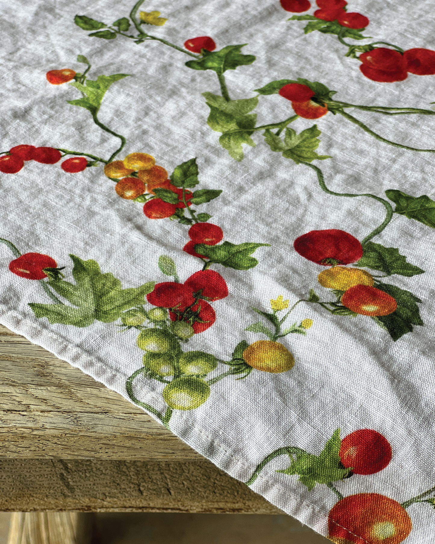 Pomodoro Table Linen Collection