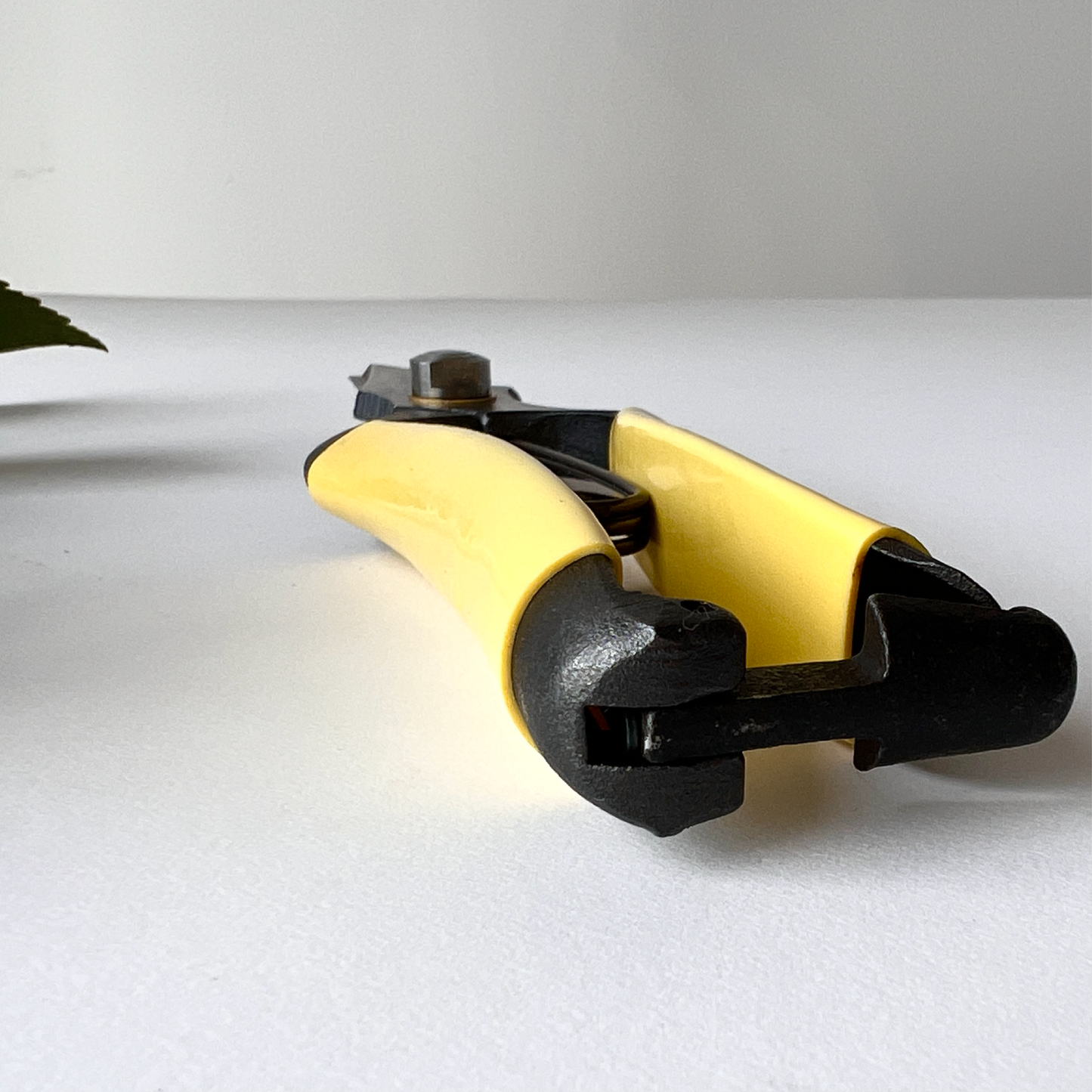 Higurashi GR Secateurs Japanese Pruners