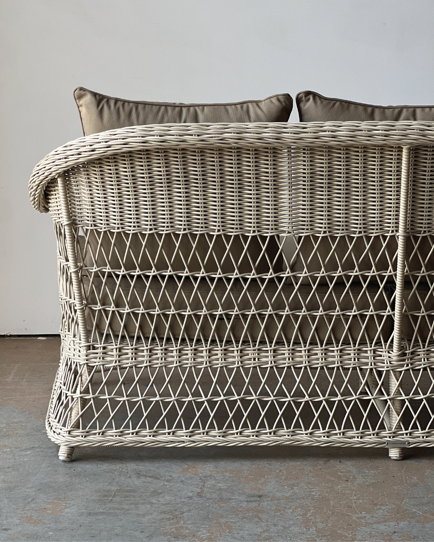 Signature Wedgwood 2.5 Seater