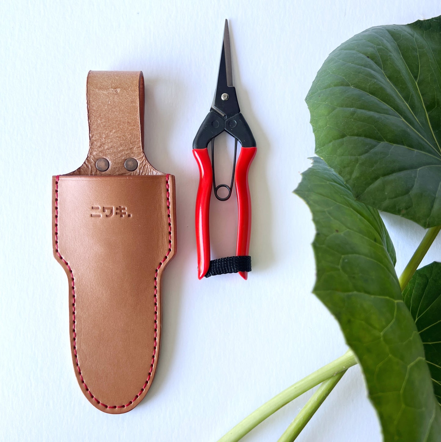 Niwaki Gardener's Snips & Holster