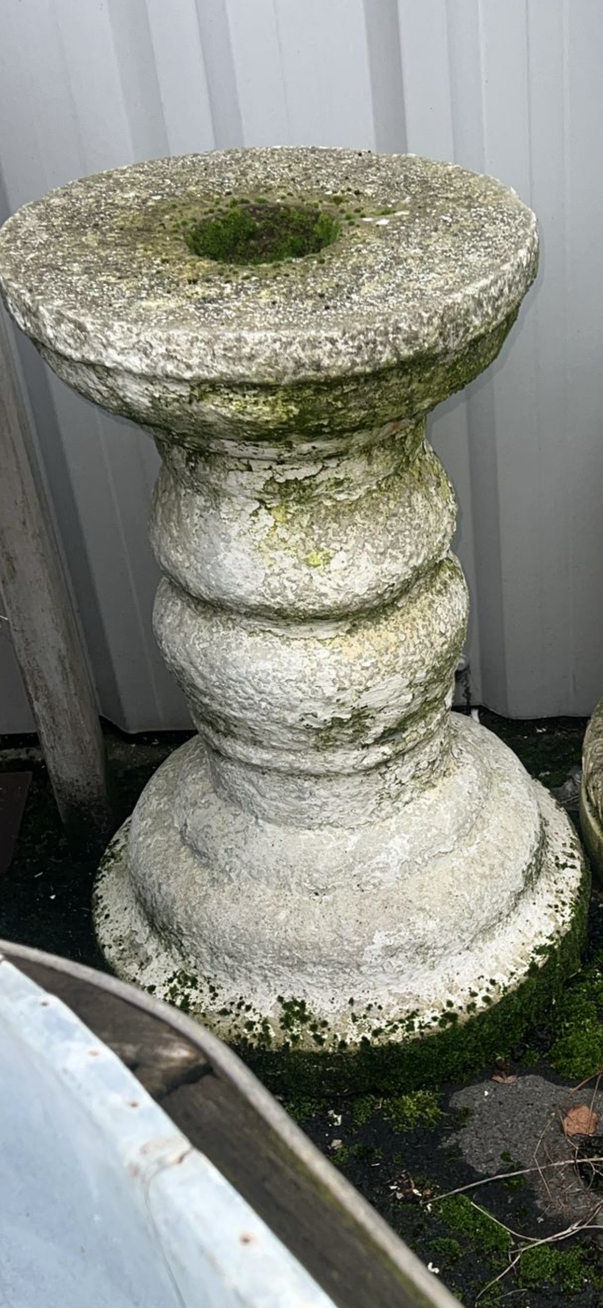 Vintage Round Garden Pedestal