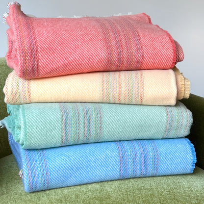 Agnello Lambswool Throw