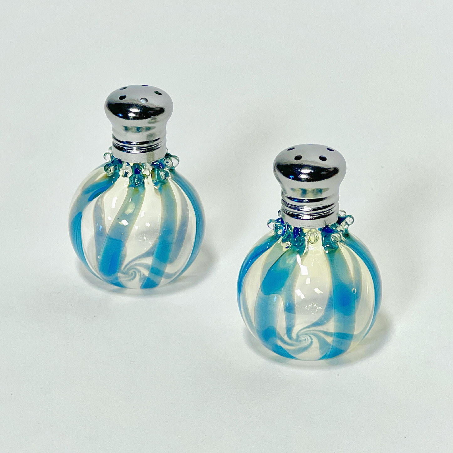 Set of 2 Blown Glass Mini Salt and Pepper Shakers