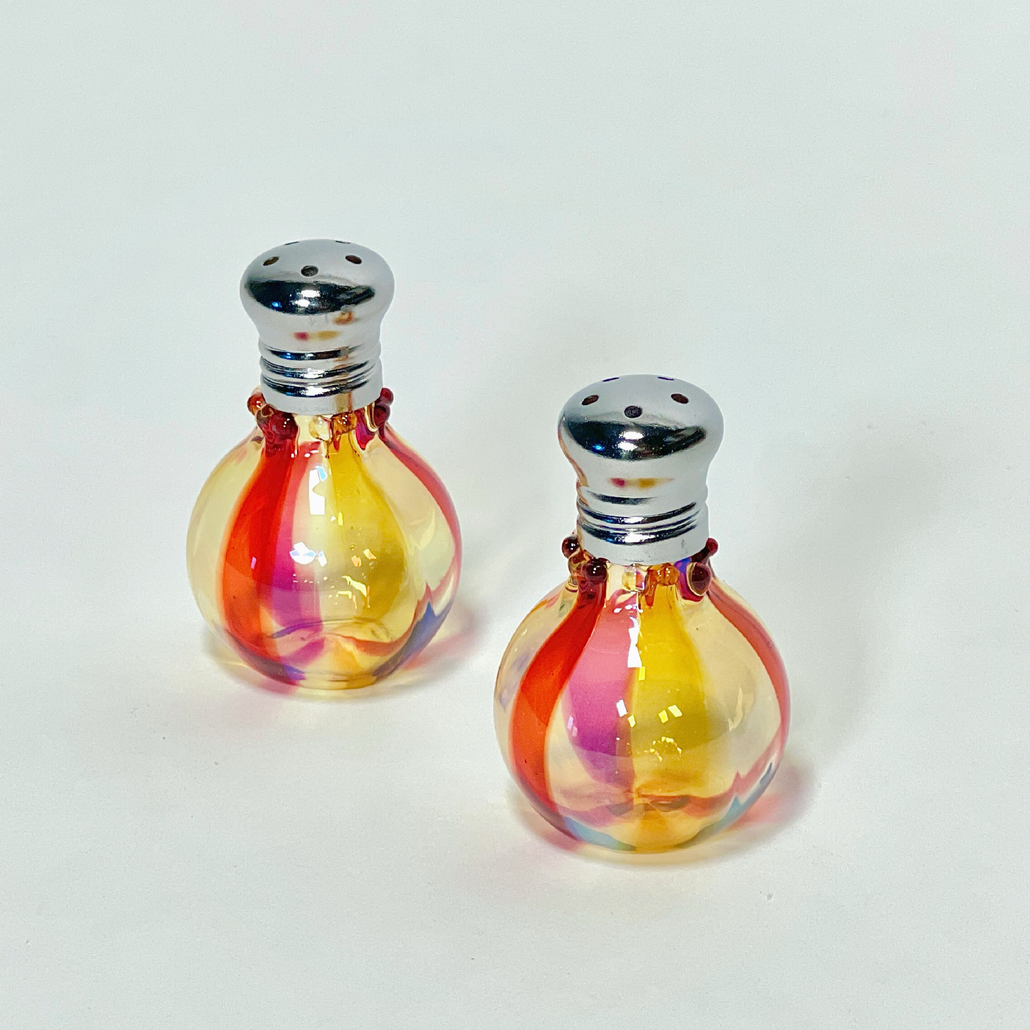 Set of 2 Blown Glass Mini Salt and Pepper Shakers