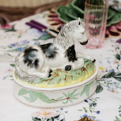 Flora Linen Collection