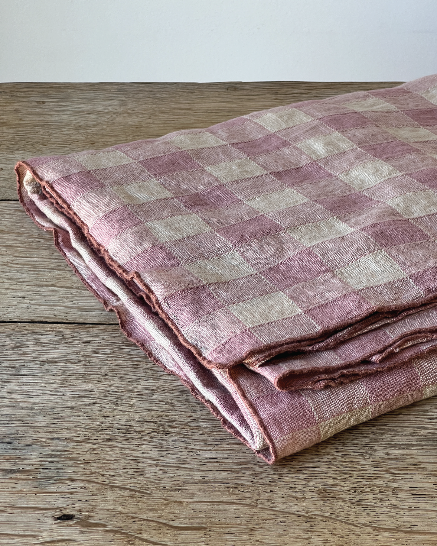 Maison de Vacances Bourdon Vintage Vichy Linen Tablecloths