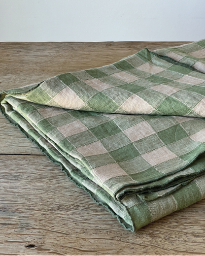 Maison de Vacances Bourdon Vintage Vichy Linen Tablecloths