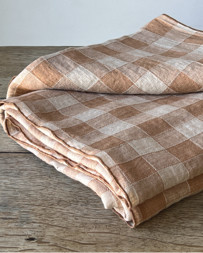 Maison de Vacances Bourdon Vintage Vichy Linen Tablecloths
