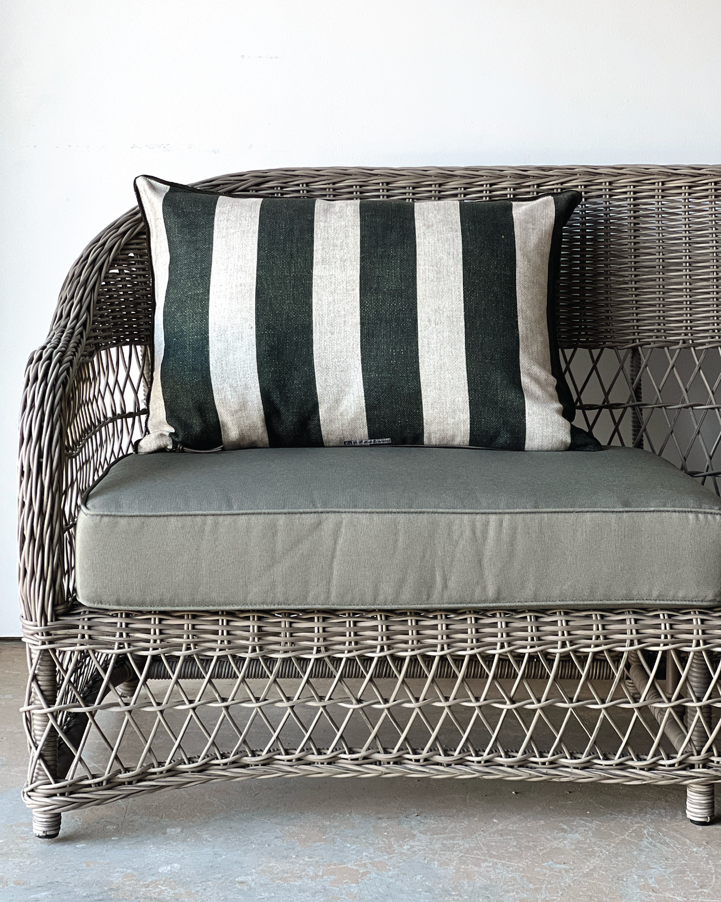 Maison de Vacances In & Outdoor Bayadere Pillows