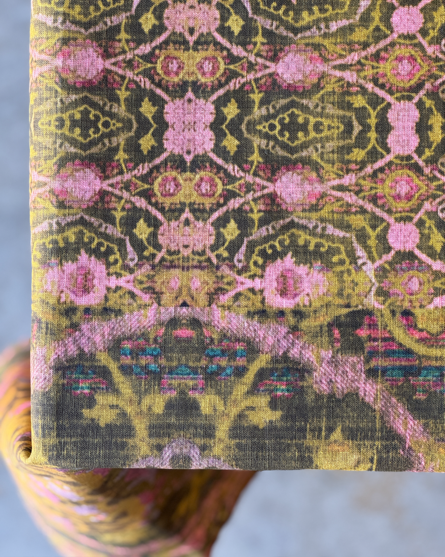 Meadow Blossoms Table Linen Collection