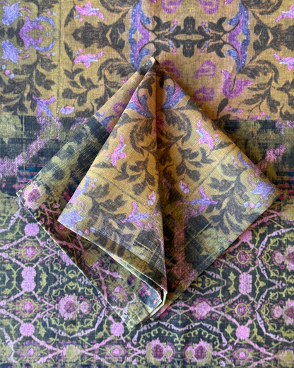 Meadow Blossoms Table Linen Collection