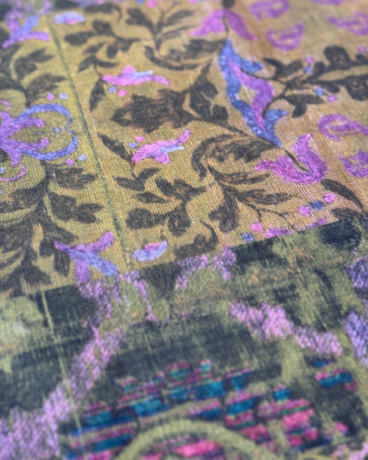 Meadow Blossoms Table Linen Collection