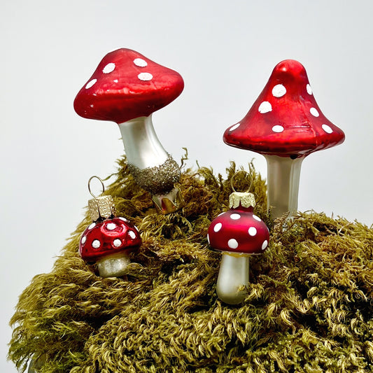 Polka Dot Mushroom Ornament Set