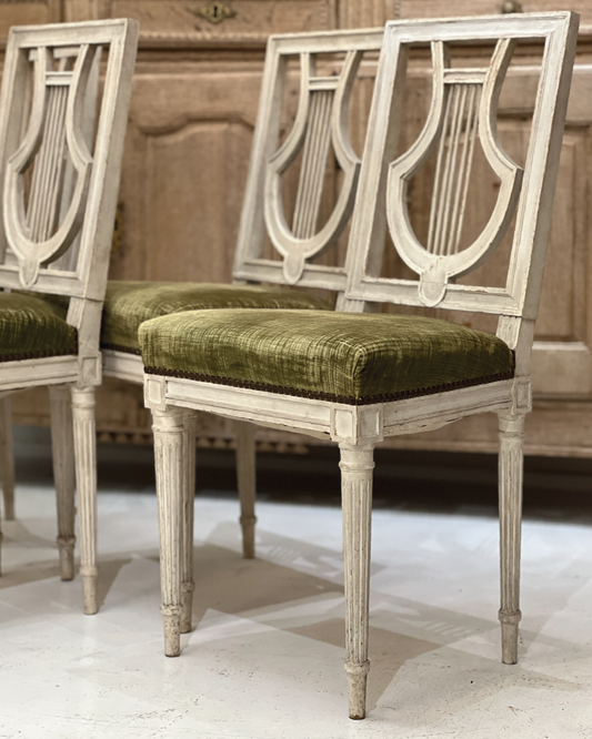 Set of 8 Antique Louis XVI Lyre Back Dining Chairs