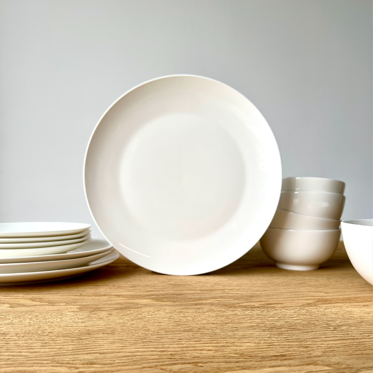Set of Classique Dinner Plates