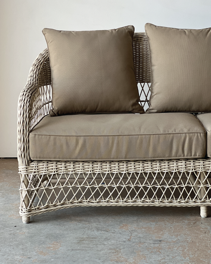 Signature Wedgwood 2.5 Seater