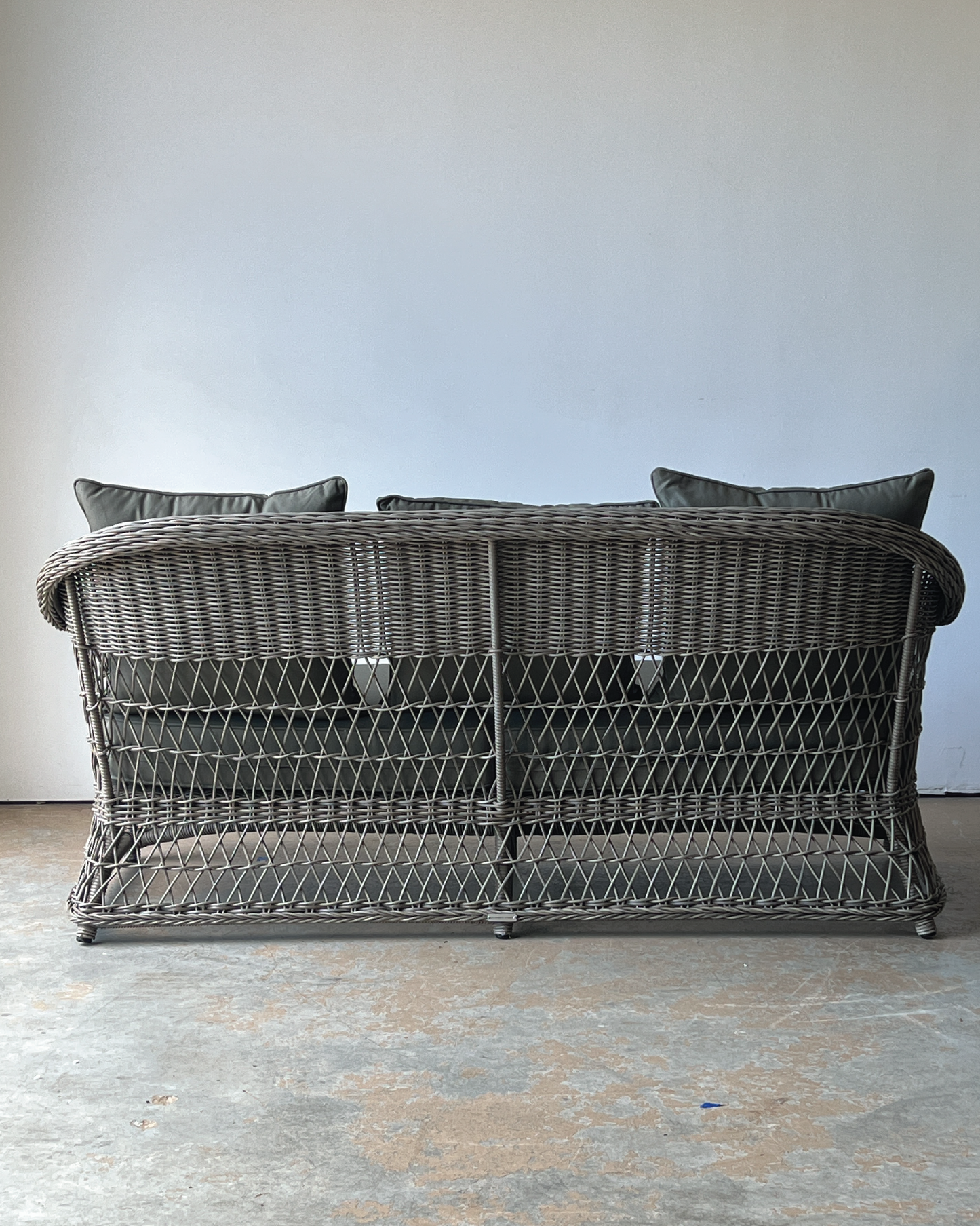 Signature Wedgwood 2.5 Seater