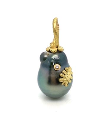 18k Tahitian Pearl Pendant