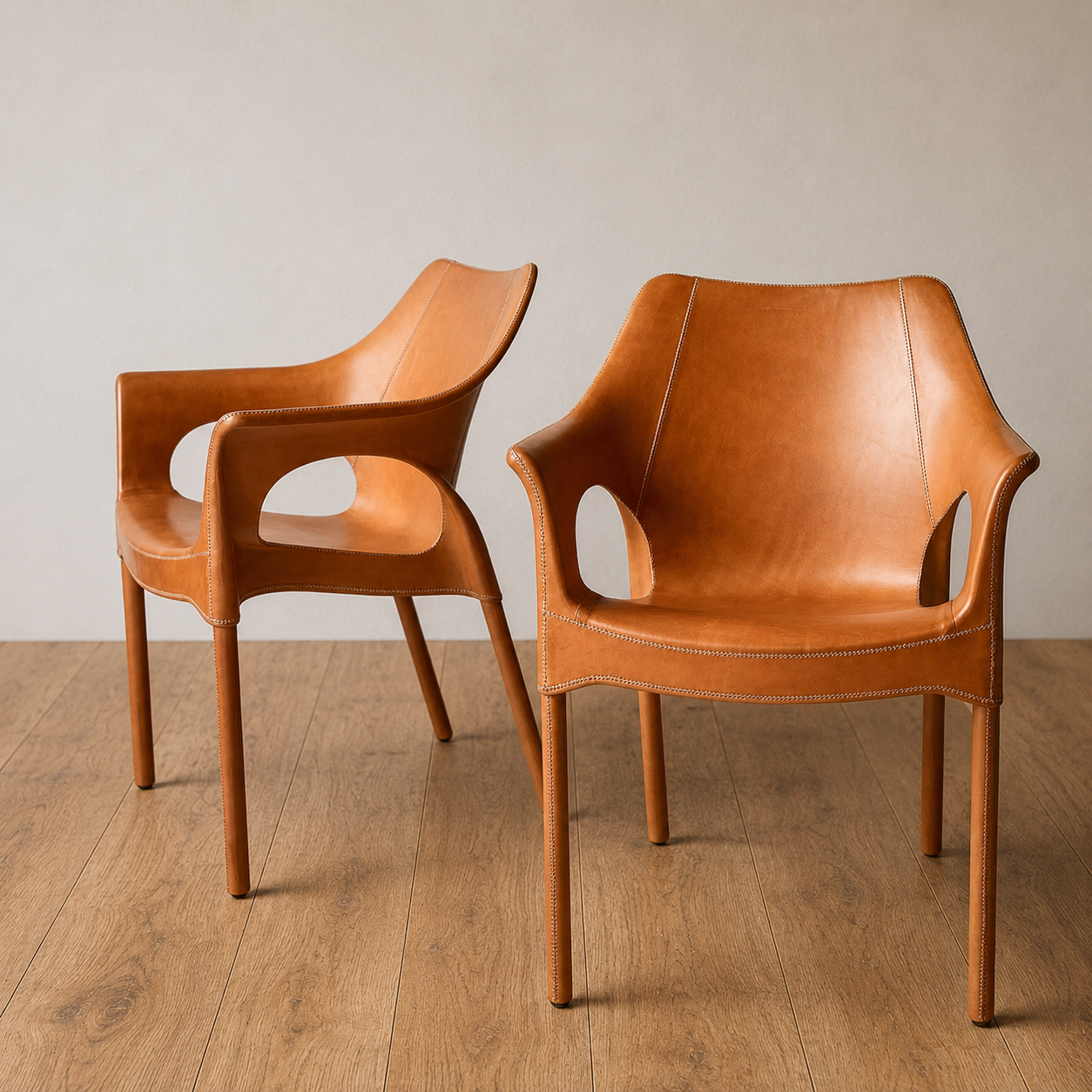 Capiatá Leather Chairs